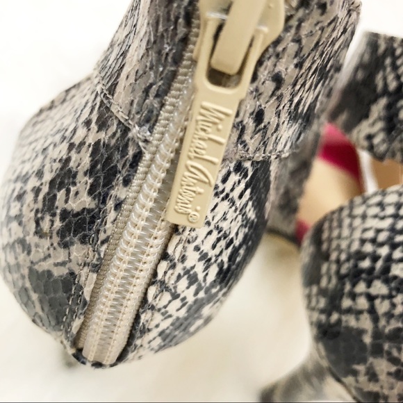Michael Antonio Snakeskin Print Heels - Picture 3 of 6